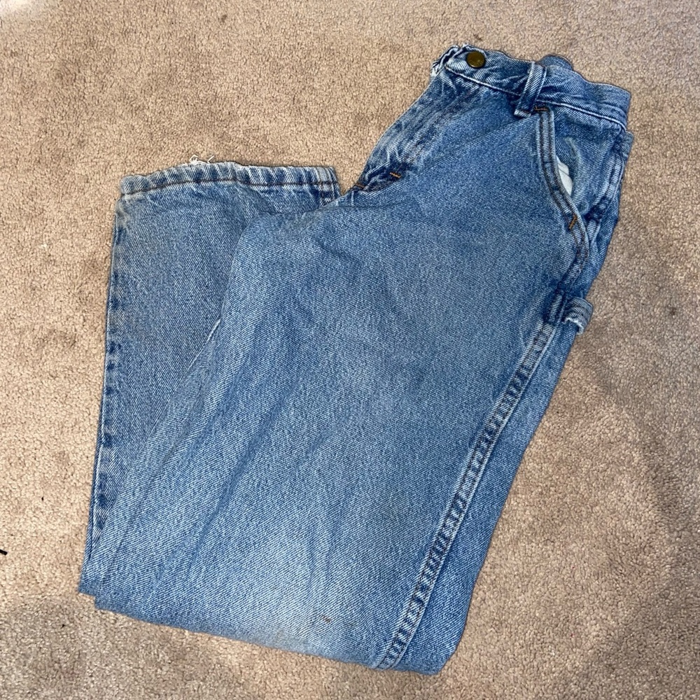 Boy Sized Low Waisted Mom Jeans